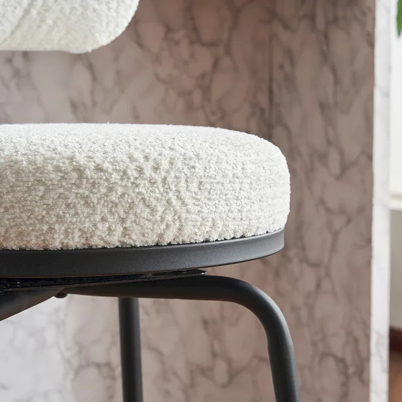 Lot de 2 tabourets de bar pivotants à 360°, chaises de bar hauteur comptoir en tissu bouclé avec pieds en métal pour îlot de cuisine, salle à manger