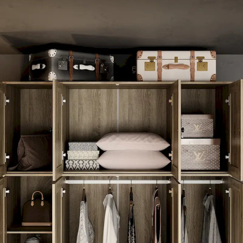 Armoire en bois au charme naturel - Design en rotin respirant Grand espace de rangement