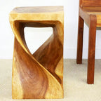 Tabouret torsadé original en bois Haussmann 12 X 12 X 20 po en chêne huilé - 12 x 12 x 20